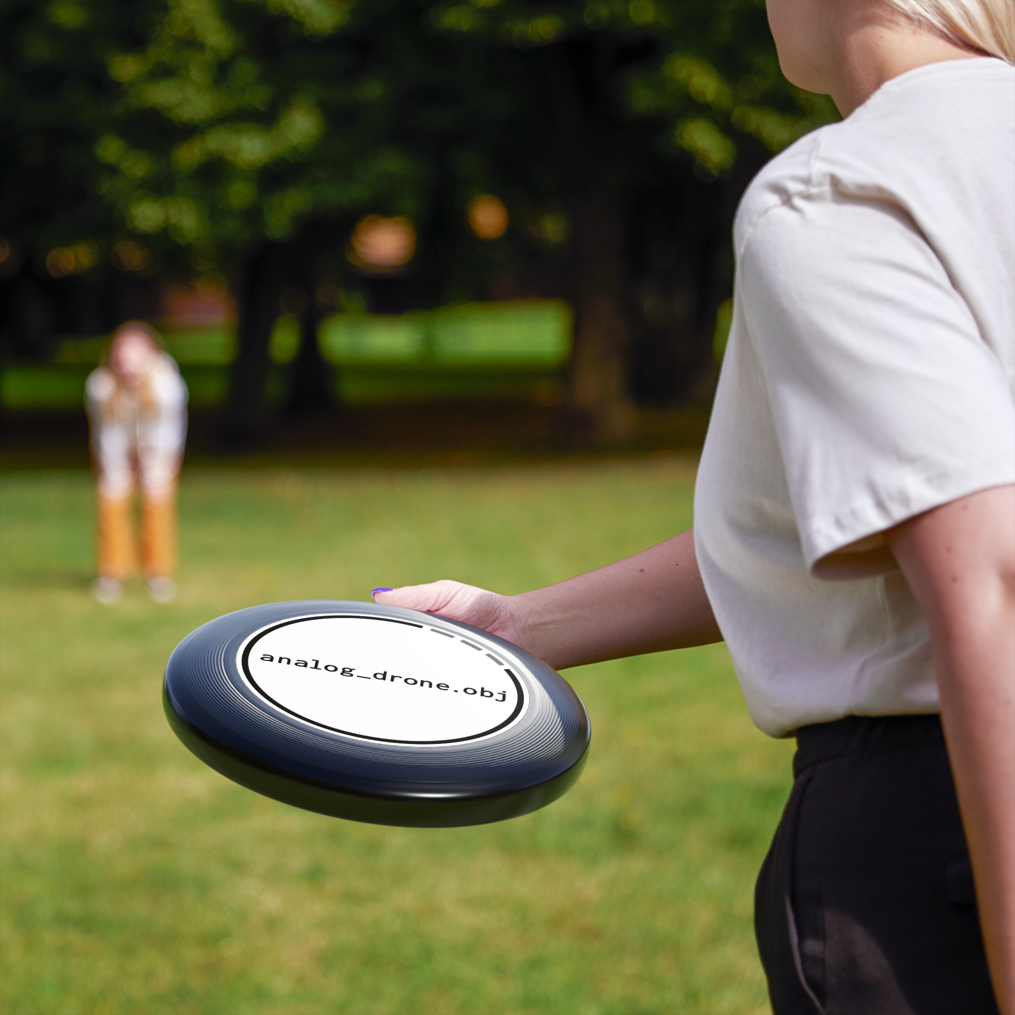 analog_drone.obj | retro tech flying disc - Image 2